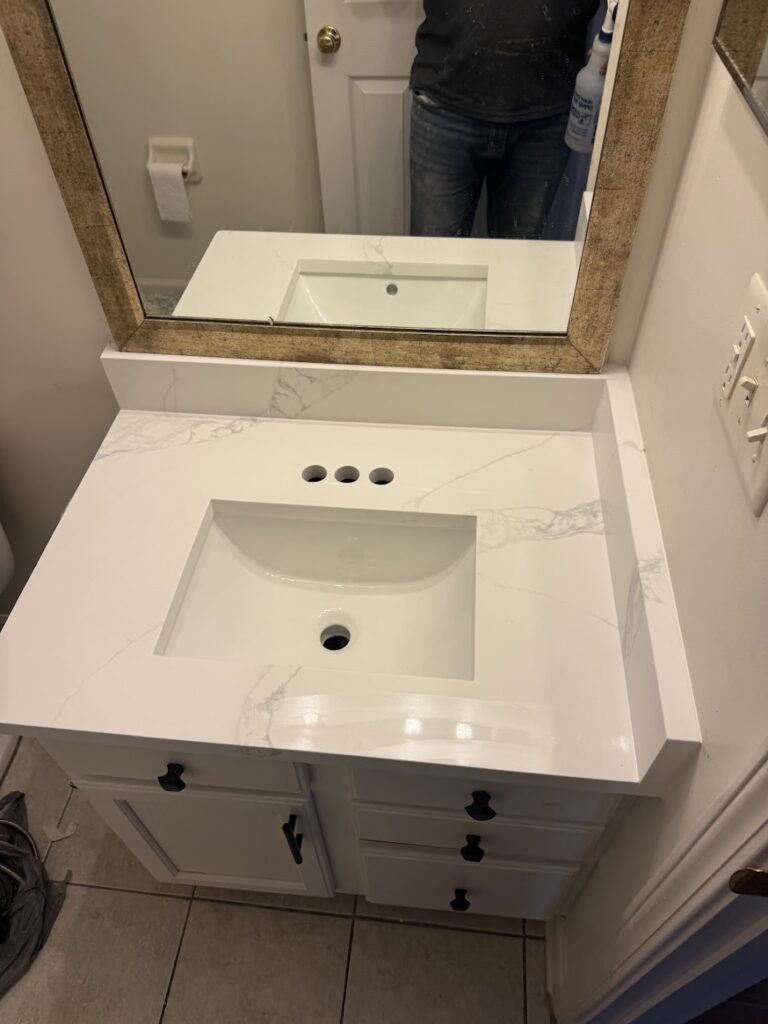 Bathroom vanity with quartz countertop
