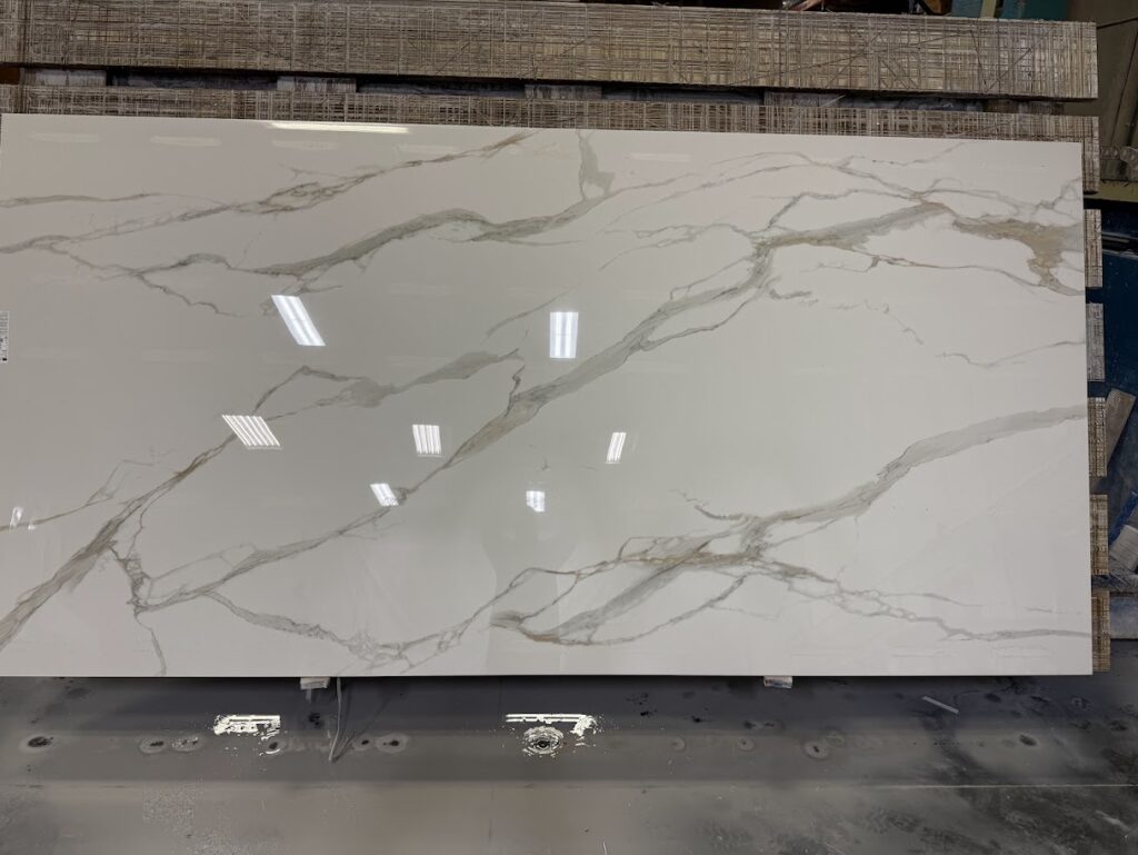 Quartz countertops in a modern kitchen in Jacksonville FL