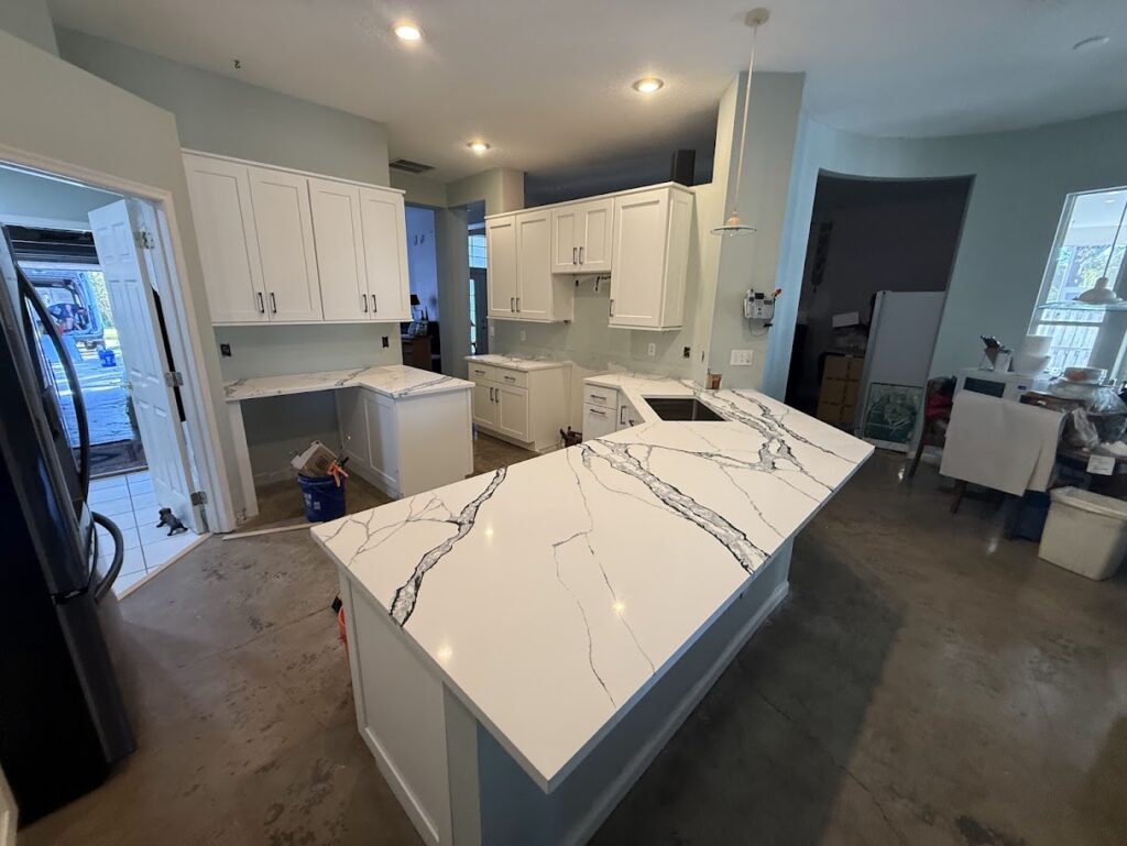 Modern kitchen with quartz countertops in Jacksonville, FL