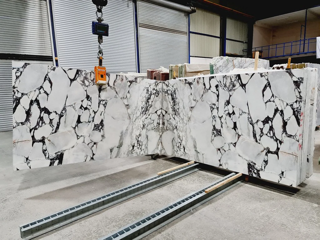 Marble Countertops in Jacksonville, FL_slabs_marble